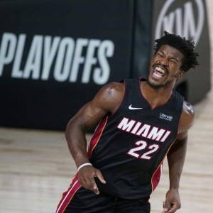  阿德巴约25+10热火稳居前八  