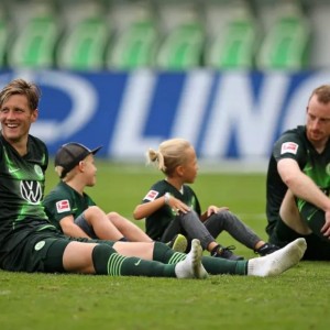  科隆主场气势如虹，德甲老牌球队焕发第二春