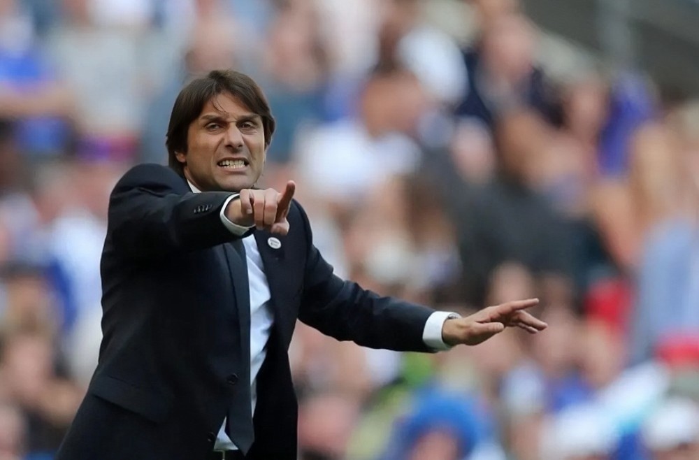  热刺主帅遭下课危机，战绩低迷引质疑  