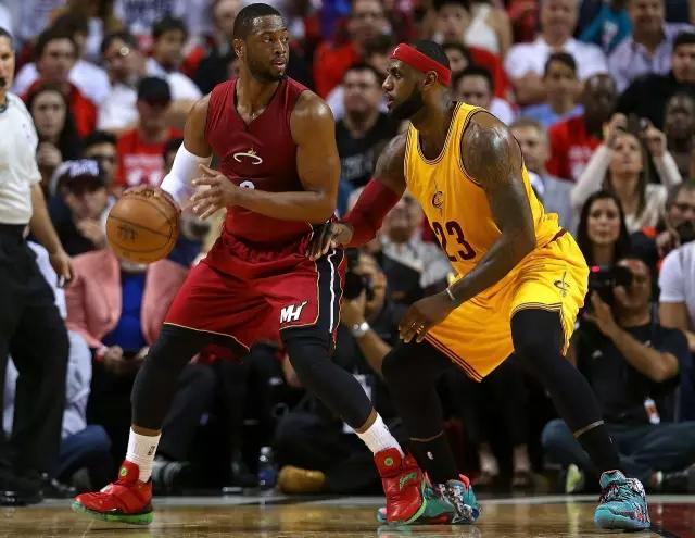  索兰克补时点射，伯恩茅斯主场压哨绝杀狼队