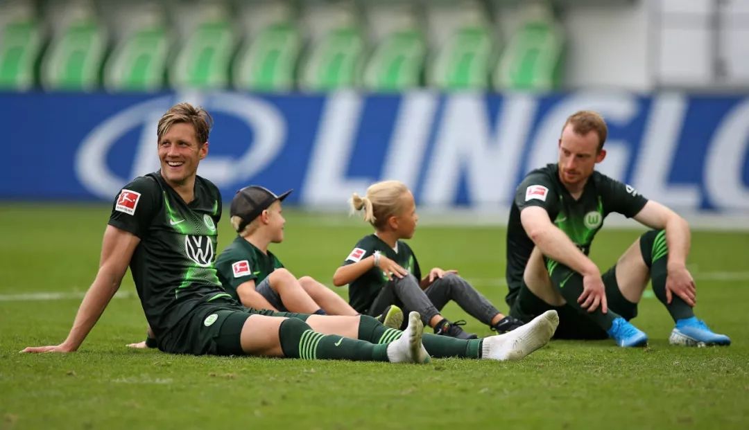  科隆主场气势如虹，德甲老牌球队焕发第二春